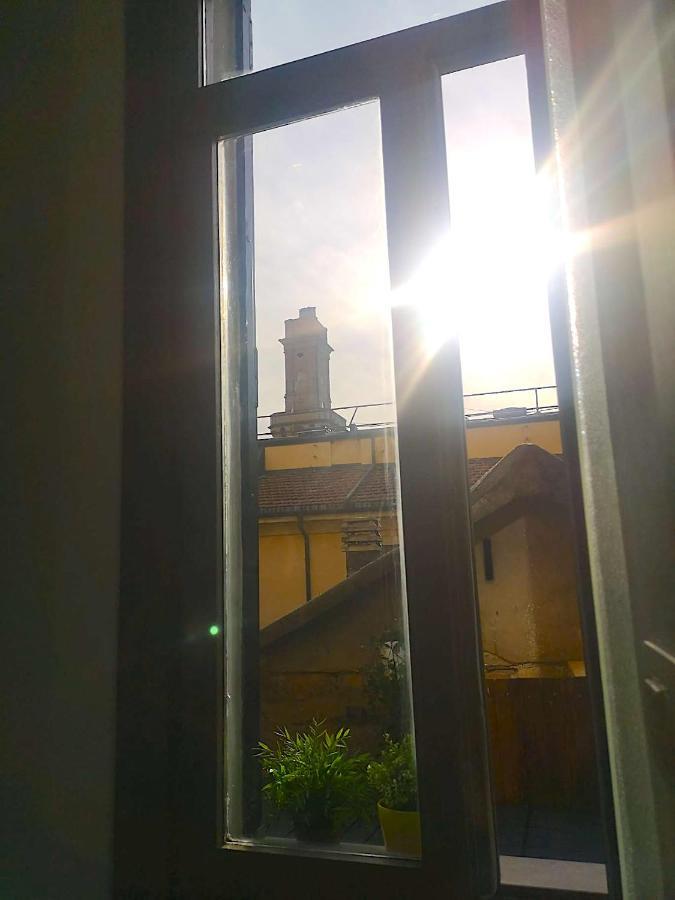 Skylight Indipendenza In The Heart Of City Bolonha Exterior foto